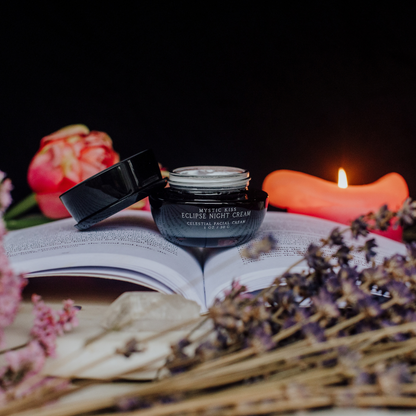 Mystic Kiss Eclipse Night Cream